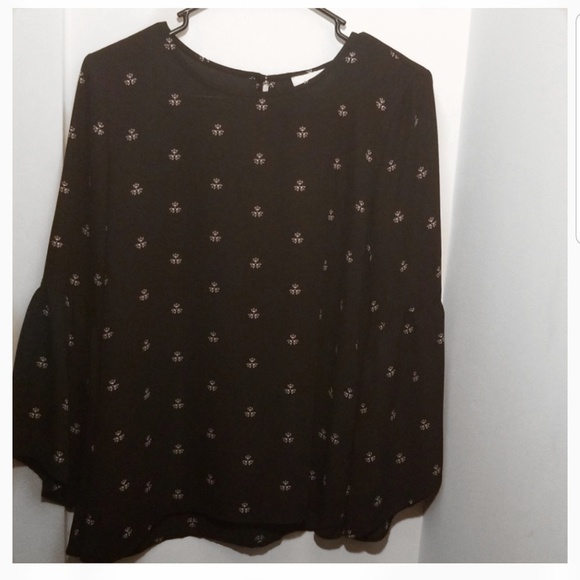 Loft long sleeve bell sleeve patterned blouse - Picture 2 of 5